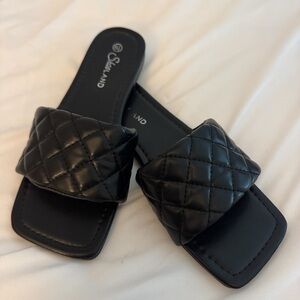 Shoeland Black Quilted Slide Sandals - Size 6.5 PERFECT CONDITION!